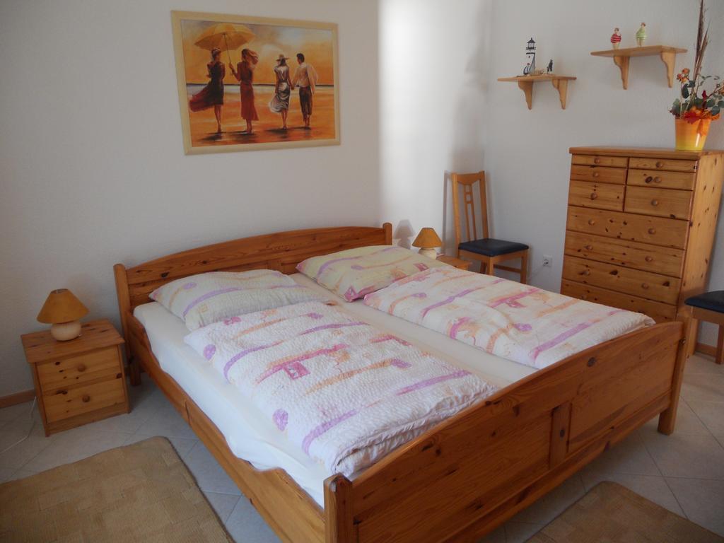 Haus Seeblick Insel Rügen Lietzow Zimmer foto